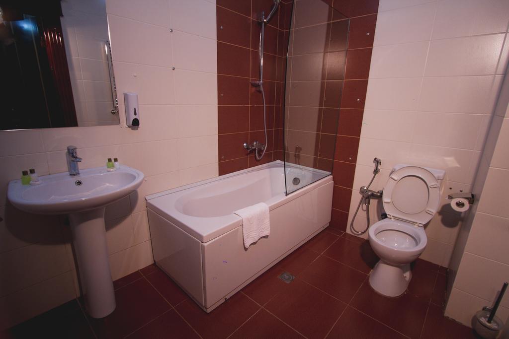 Baku Inn Hotel 外观 照片